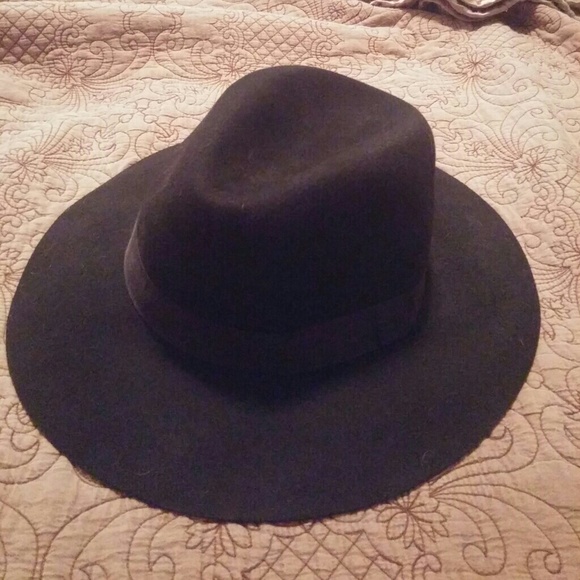 Other - Black wool hat